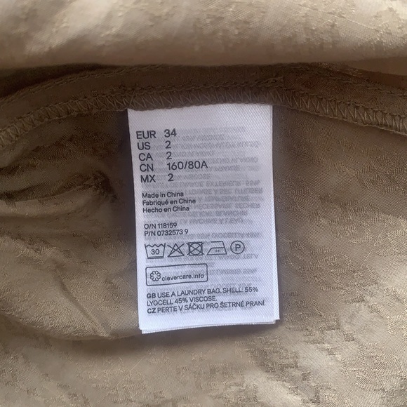 H&M Wrapover Blouse with Ties - Picture 5 of 5